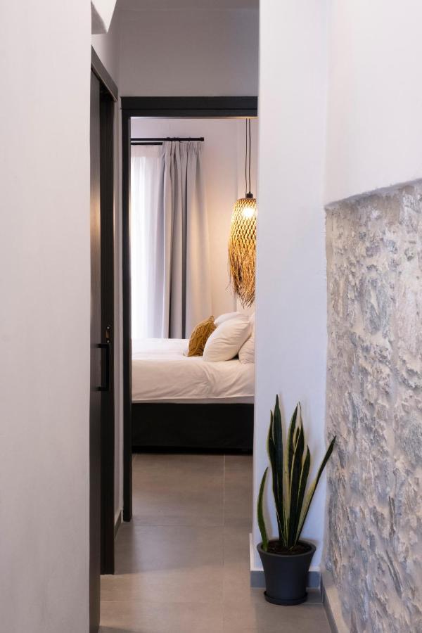 Venus Luxury Apartment Ermoupoli Bagian luar foto