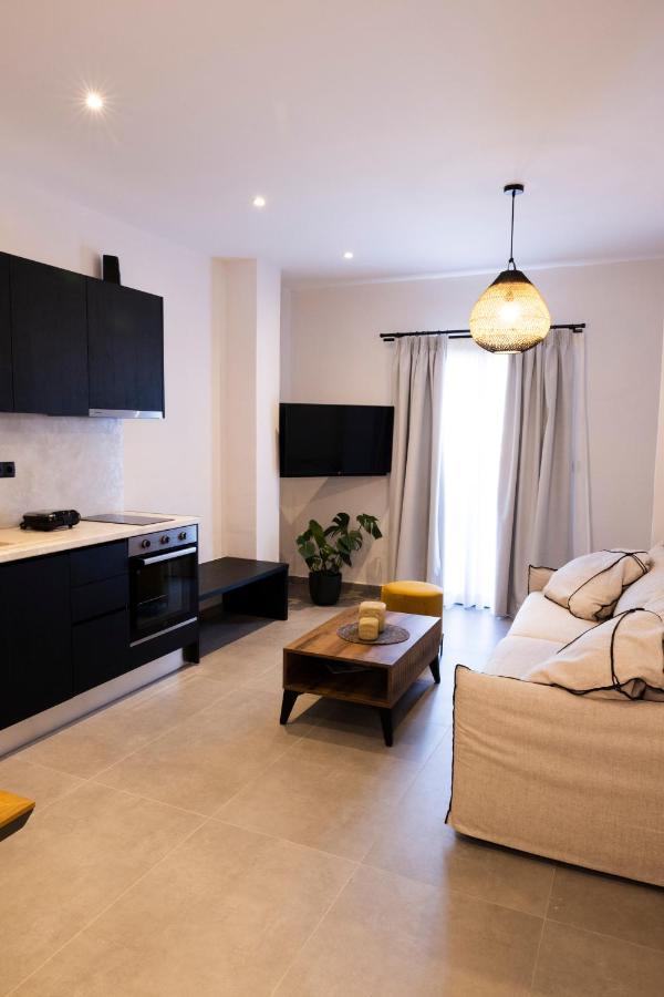 Venus Luxury Apartment Ermoupoli Bagian luar foto